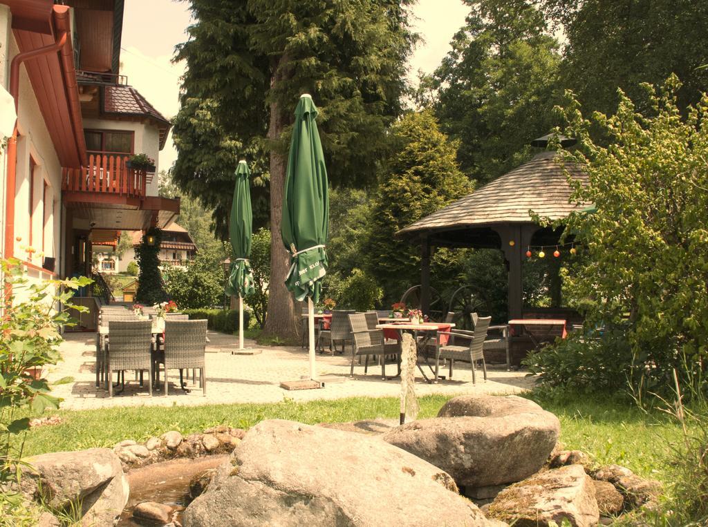 Enz Residenz Hotel Enzklosterle Exterior photo